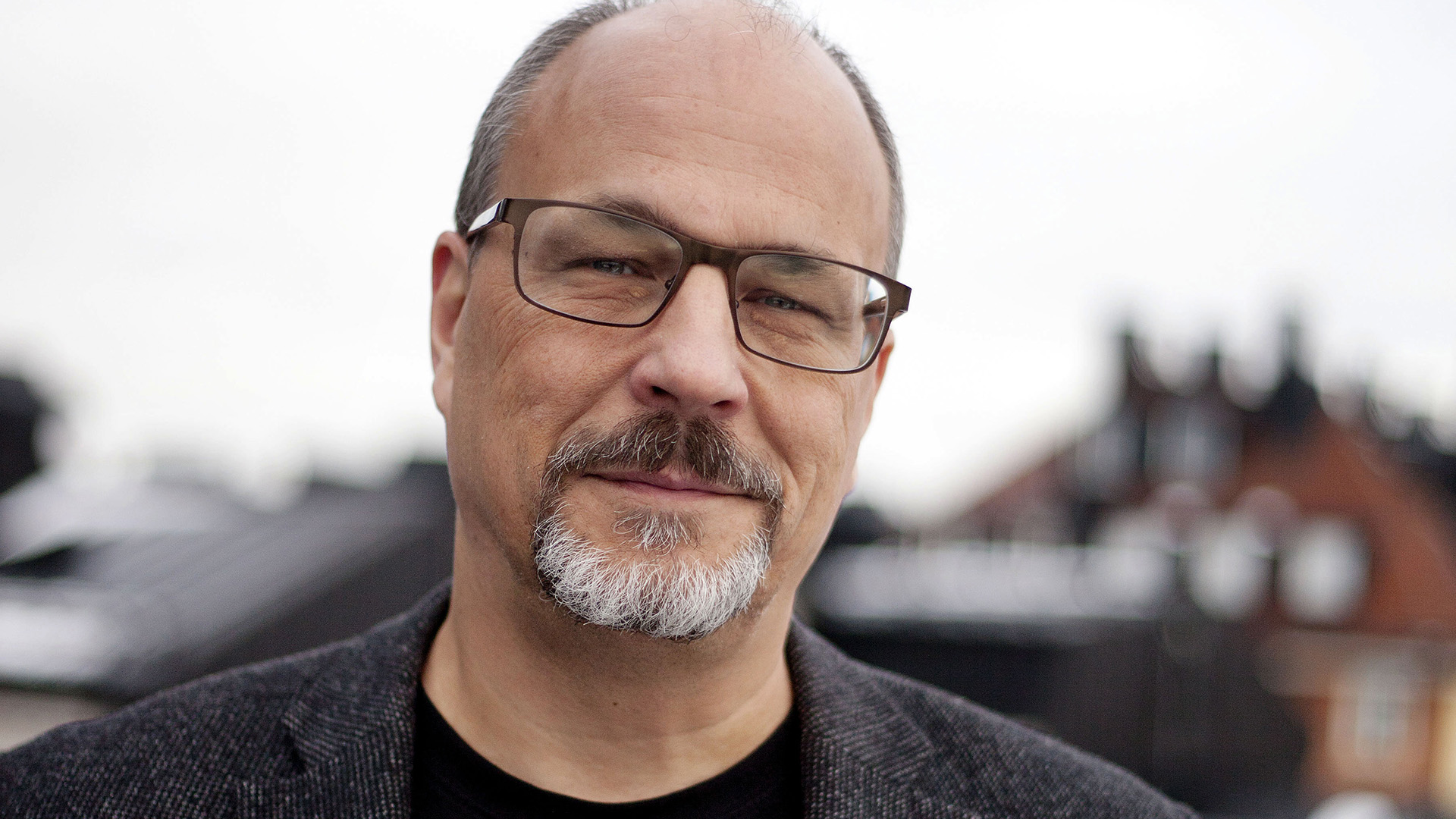 Är människan i grunden god eller ond? (Eller är frågan felställd?)